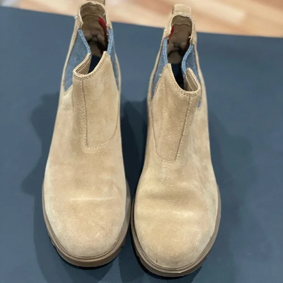 Sorel Camel Ankle Booties - Picture 8 of 13